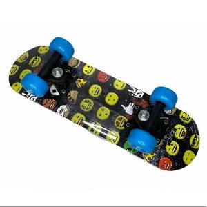 Bioworld Awesome Skateboard Emoji Edition